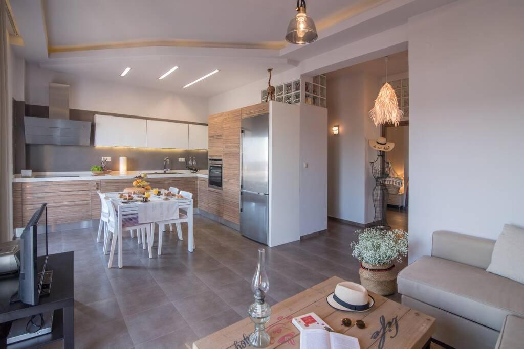 Ioanna Bayview Luxury Apartment Ιεράπετρα Εξωτερικό φωτογραφία